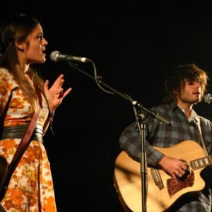 Angus & Julia Stone